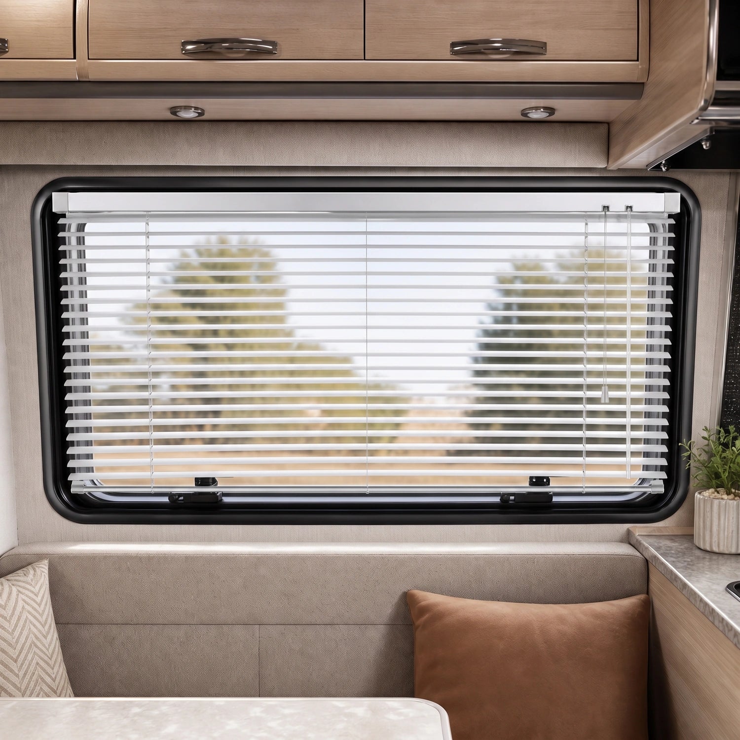 Aluminum Blinds - Snow White
